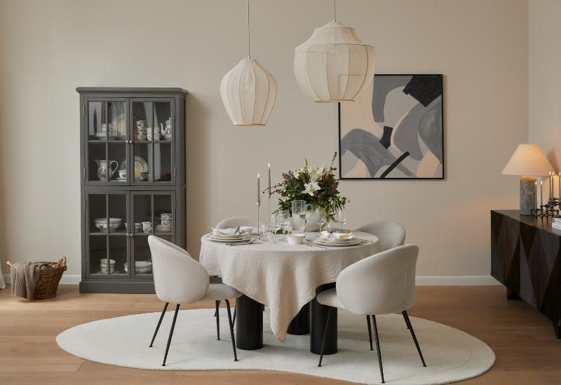 Modern Dining Room Decor